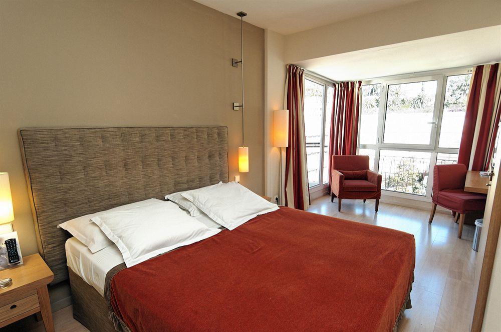 Hotel Napoleon Μεντόν Δωμάτιο φωτογραφία